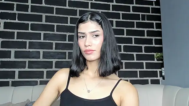 Godsfavorite19 online show from December 22, 2025, 9:59 pm