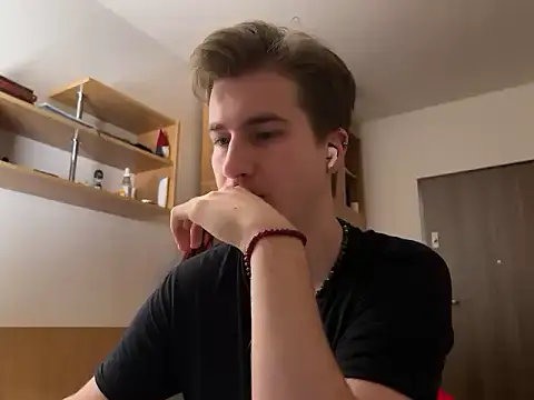 tonikamore online show from January 5, 2026, 11:41 pm