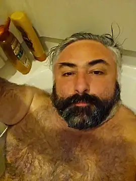 MacGuyver20 online show from January 13, 2026, 6:39 am