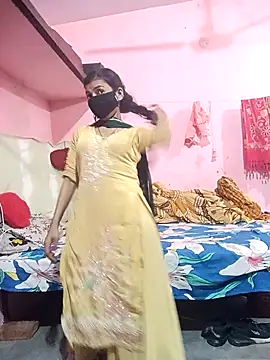 Snapshot of Desipari_777 chatting on February 19, 2026, 4:37 pm Desipari 777 online show from February 19, 2026, 4:37 pm