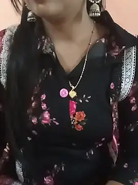 Deshi bhabhi143 online show from June 24, 2026, 6:56 am