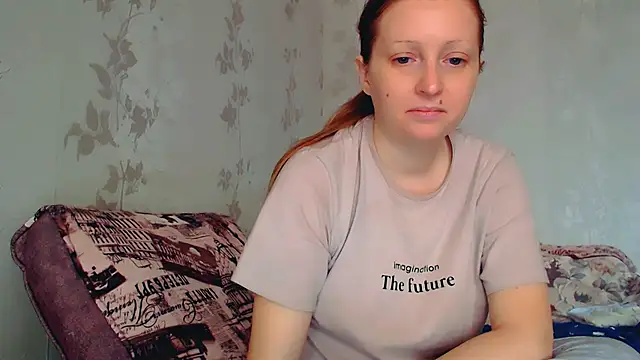 CrystallAngel online show from February 1, 2026, 11:30 am