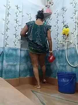 Hot-Angale online show from July 13, 2026, 6:56 am