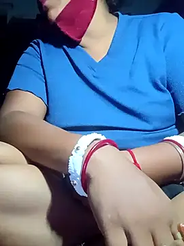 Hot-Angale online show from June 26, 2026, 6:58 pm