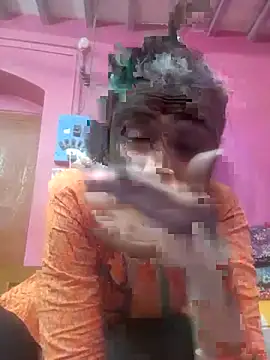 Snapshot of Hooghlypinkivabi chatting on February 13, 2026, 1:22 pm Hooghlypinkivabi online show from February 13, 2026, 1:22 pm