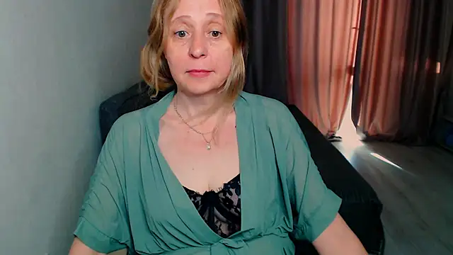 Snapshot of MiLenaMilf chatting on May 24, 2026, 3:28 am MiLenaMilf online show from May 24, 2026, 3:28 am