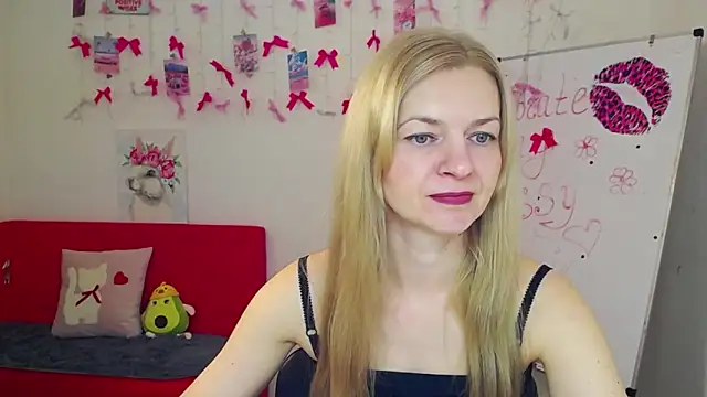 MelissaTyler online show from May 6, 2026, 11:14 am