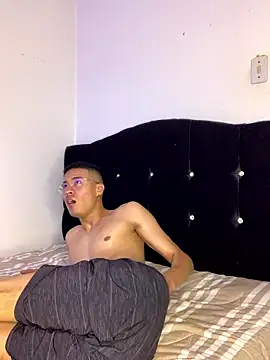 Latin Paisa Boy online show from January 6, 2026, 7:29 pm