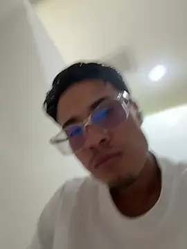 Snapshot of Latin_Paisa_Boy chatting on July 28, 2026, 7:39 pm Latin Paisa Boy online show from July 28, 2026, 7:39 pm