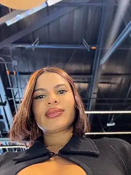 Irina Velvett online show from June 10, 2026, 5:25 pm