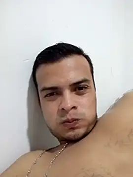 soytorres92 online show from May 8, 2026, 5:11 am