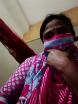 Hot Sweety02 online show from March 10, 2026, 1:37 pm