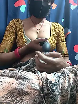 Snapshot of Naughty_Seema chatting on March 20, 2026, 8:26 am Naughty Seema online show from March 20, 2026, 8:26 am