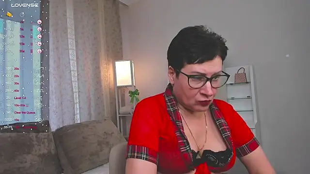 Snapshot of JennyMons chatting on March 6, 2026, 8:20 am JennyMons online show from March 6, 2026, 8:20 am