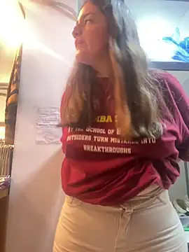 lele202526 online show from April 13, 2026, 6:34 pm