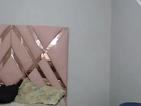 latina ts july online show from February 21, 2026, 7:54 am