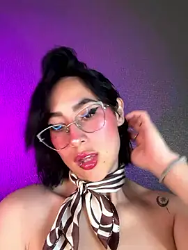 luna gv online show from January 9, 2026, 10:33 am