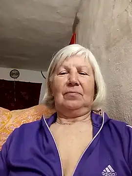 KlaudiaDarling online show from March 14, 2026, 11:00 pm
