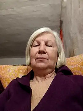 KlaudiaDarling online show from February 23, 2026, 5:02 pm