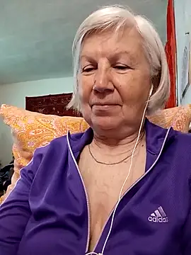 KlaudiaDarling online show from April 20, 2026, 8:17 am