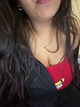 Snapshot of Alishababy_ chatting on February 23, 2026, 10:32 pm Alishababy online show from February 23, 2026, 10:32 pm