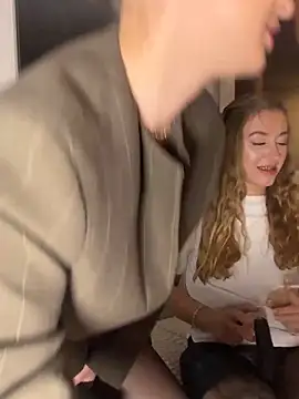 xvicoo online show from March 31, 2026, 7:49 pm