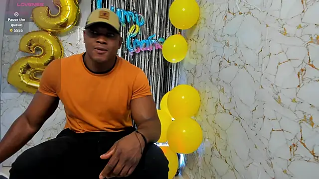 Snapshot of ArexBlack chatting on June 16, 2026, 12:10 am ArexBlack online show from June 16, 2026, 12:10 am
