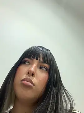 BrookRusell online show from March 29, 2026, 12:01 am