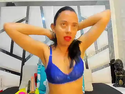 Lunahot68 online show from January 13, 2026, 2:59 am