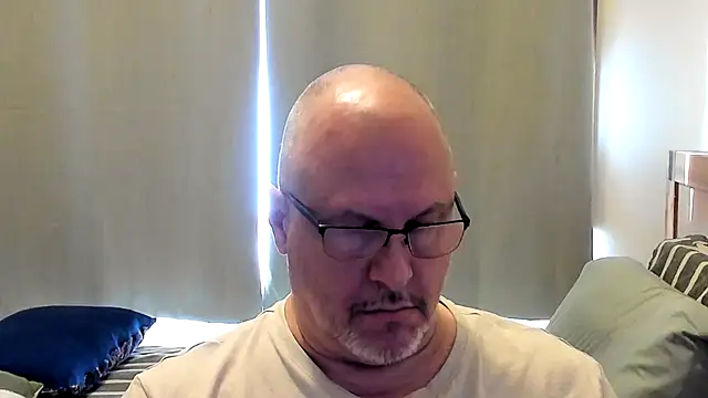 Nudist Aussie Daddy online show from July 28, 2026, 12:40 am