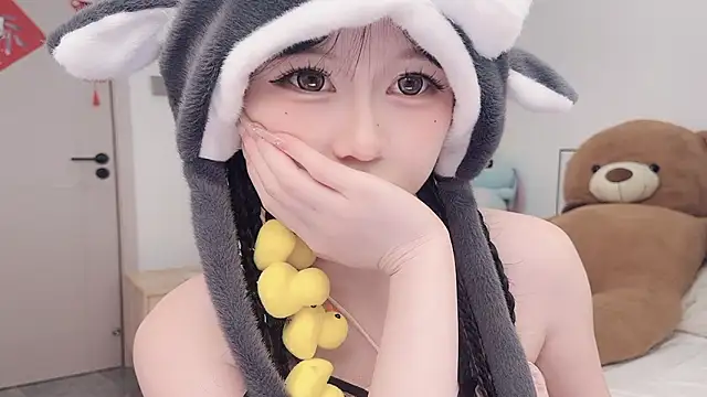 Snapshot of lnua-lnua chatting on February 24, 2026, 2:40 pm lnua-lnua online show from February 24, 2026, 2:40 pm