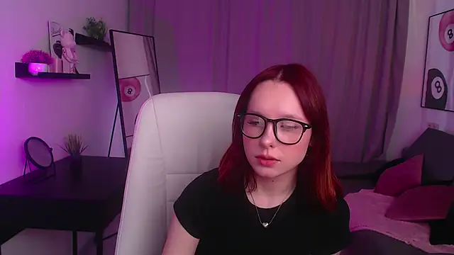 Haya Harareet online show from March 18, 2026, 7:33 am