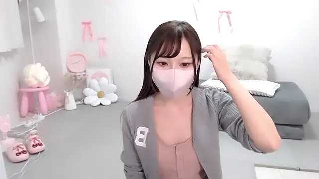 Sana xxx online show from January 13, 2026, 6:17 am