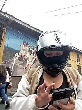 Scarlet auraa online show from February 24, 2026, 9:15 pm