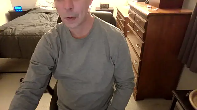 Snapshot of MatureSexy1700 chatting on January 19, 2026, 3:10 am MatureSexy1700 online show from January 19, 2026, 3:10 am