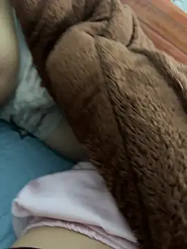 duyenem2k online show from March 13, 2026, 1:43 am