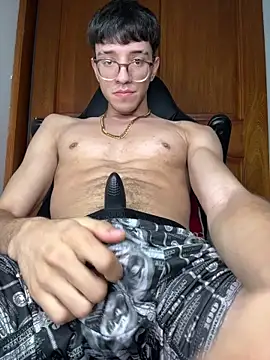 ArthurDavies  online show from February 23, 2026, 8:26 am