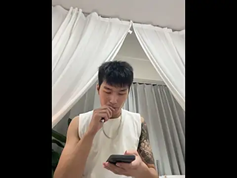 Snapshot of nanda108520 chatting on February 7, 2026, 5:10 pm nanda108520 online show from February 7, 2026, 5:10 pm