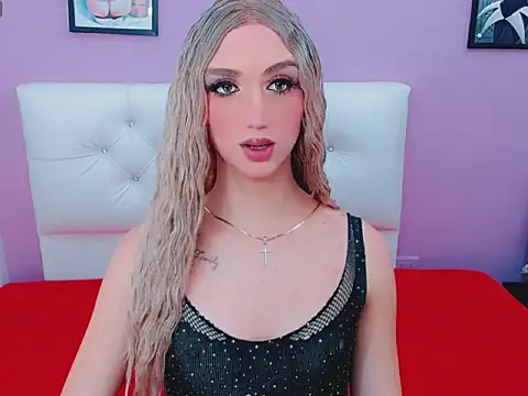 shantal gil online show from May 2, 2026, 4:28 am