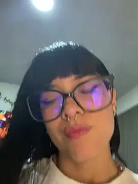 vampx   online show from February 6, 2026, 3:02 am