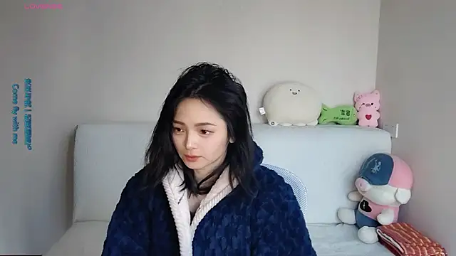 -J-o-y- online show from January 9, 2026, 2:07 am