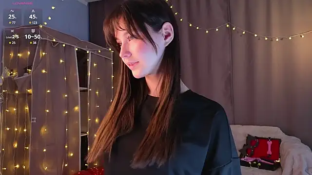 KiraYukimura online show from February 11, 2026, 1:49 am