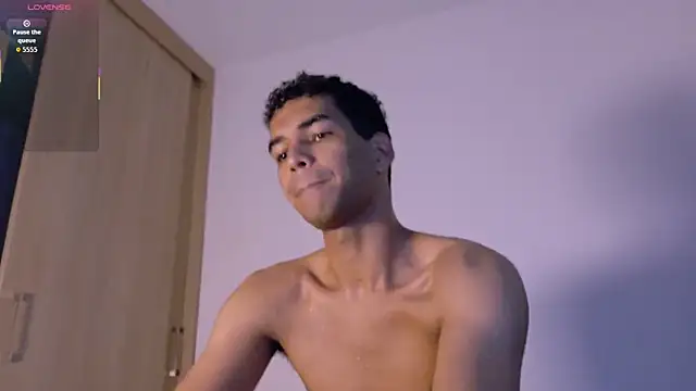 Pikashu7u7 online show from March 14, 2026, 3:01 am