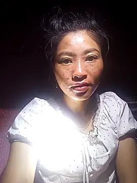 Hiniyk2 online show from June 17, 2026, 12:54 am