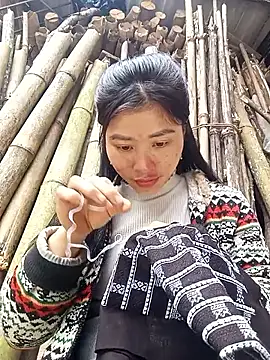 Hiniyk2 online show from January 11, 2026, 6:20 am