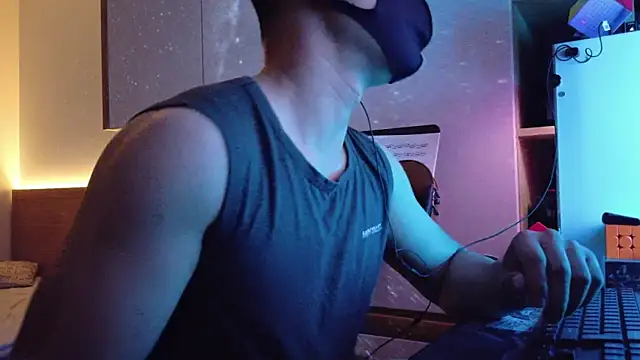 OnlyHand9x online show from May 3, 2026, 4:54 pm