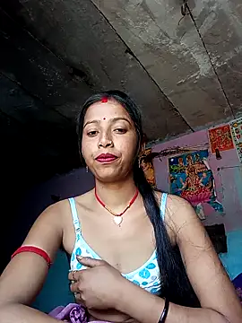 Punam jatt online show from January 18, 2026, 9:02 am