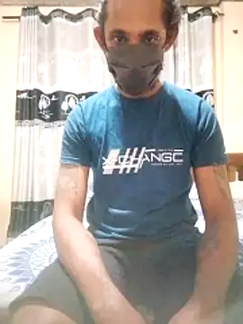 Snapshot of DILKI-CAM chatting on January 16, 2026, 5:17 pm DILKI-CAM online show from January 16, 2026, 5:17 pm