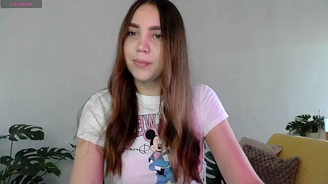 NebulaHavenn online show from March 17, 2026, 5:49 pm