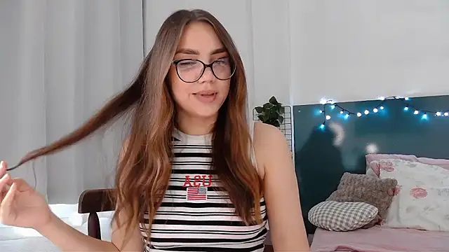 NebulaHavenn online show from March 10, 2026, 5:50 pm